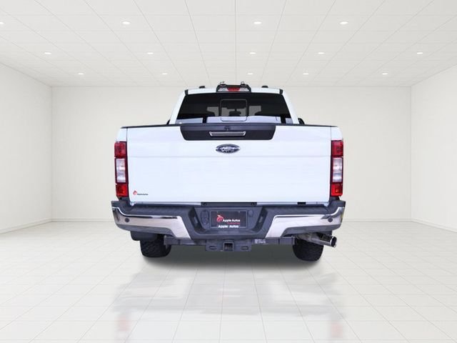 Used 2022 White Ford XLT image 5