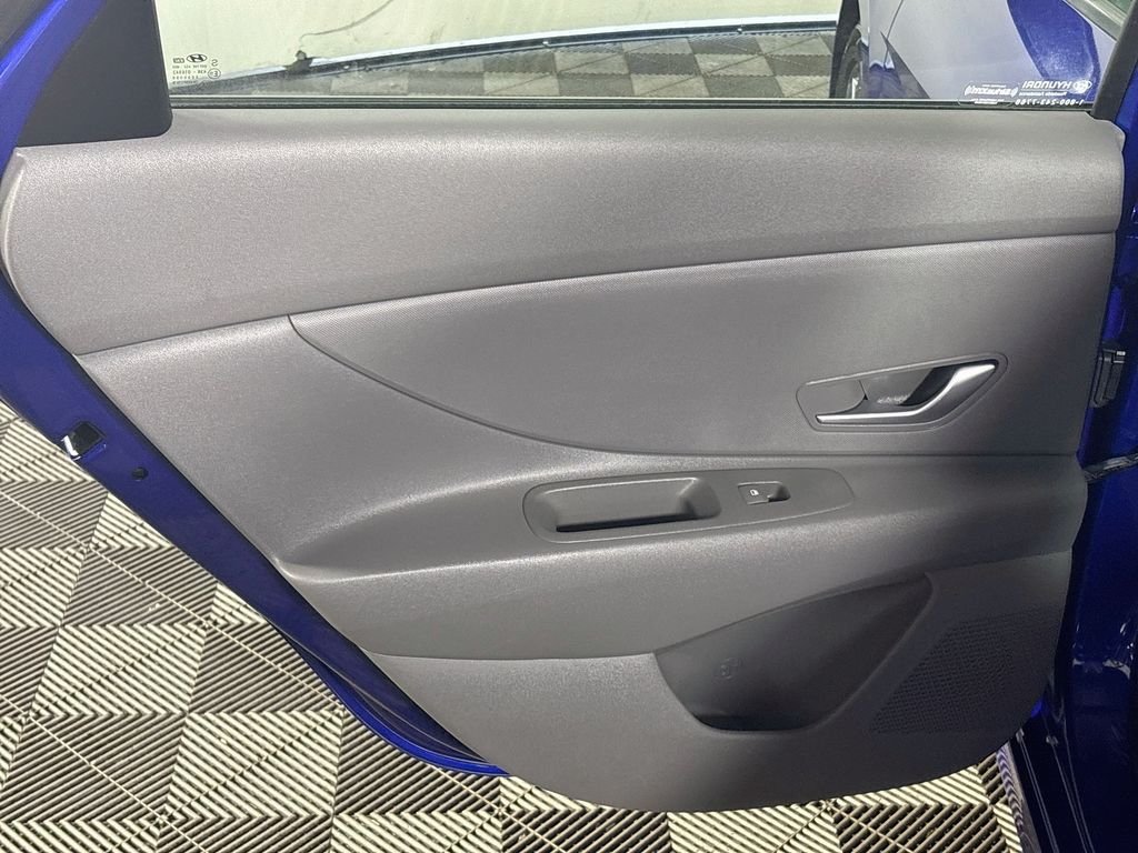 Used 2024 Intense Blue Hyundai SEL image 19