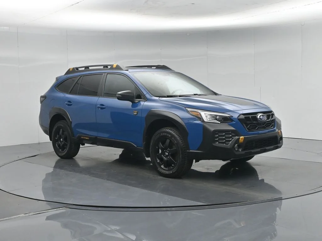 Used 2025 Blue Subaru Wilderness image 28