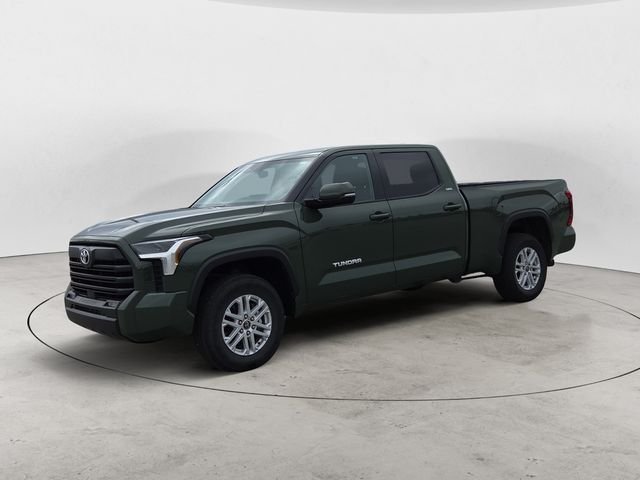 2023 Toyota Tundra SR5 3.4L 4WD CrewMax 6.5' Bed's photo