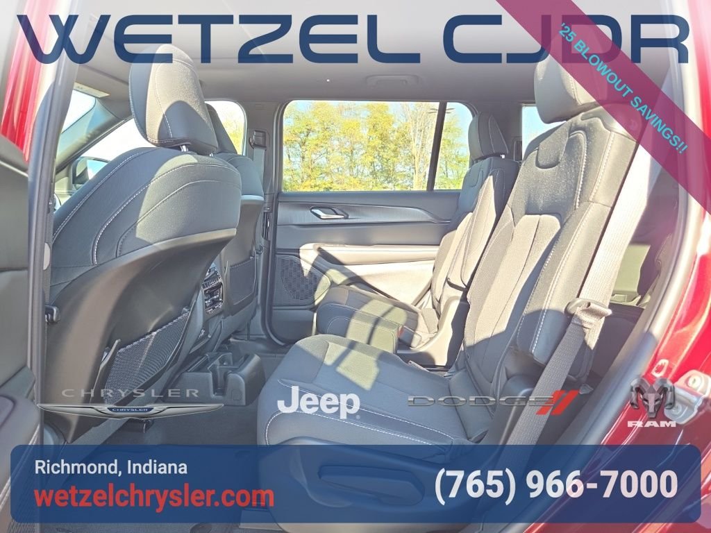2025 Jeep Grand Cherokee L Laredo - Photo 28
