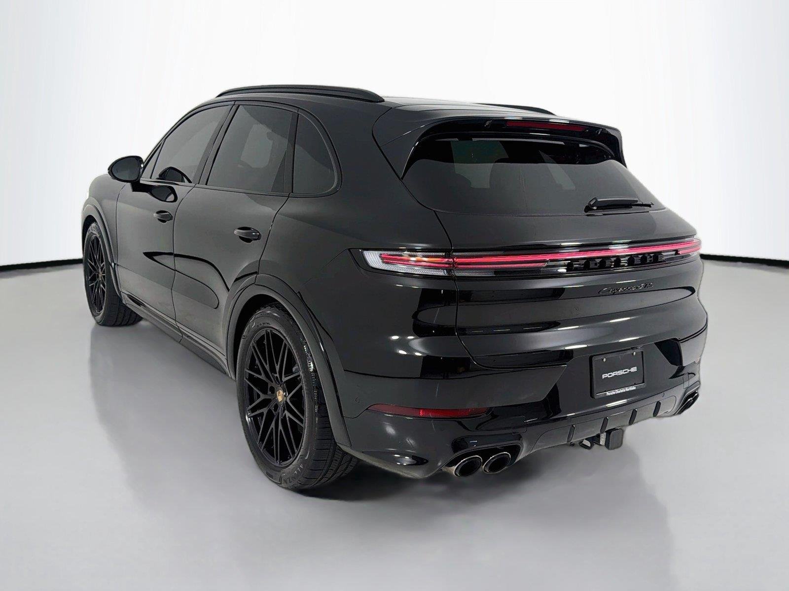 Used 2025 Chromite Black Metallic Porsche GTS image 3