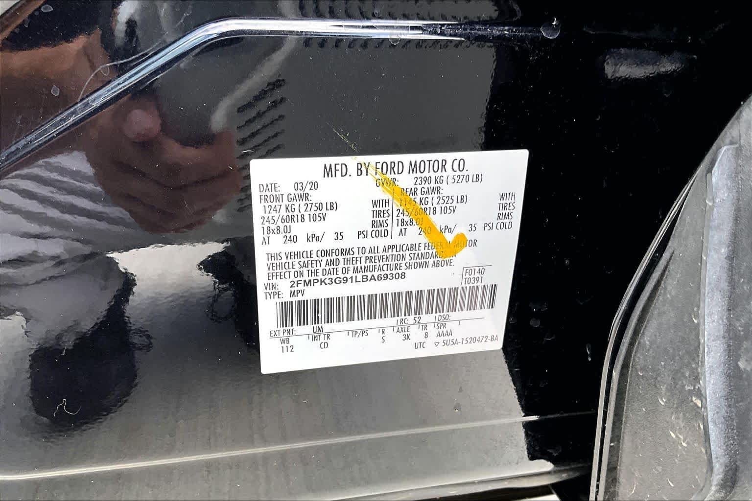 Used 2020 Agate Black Ford SE image 33