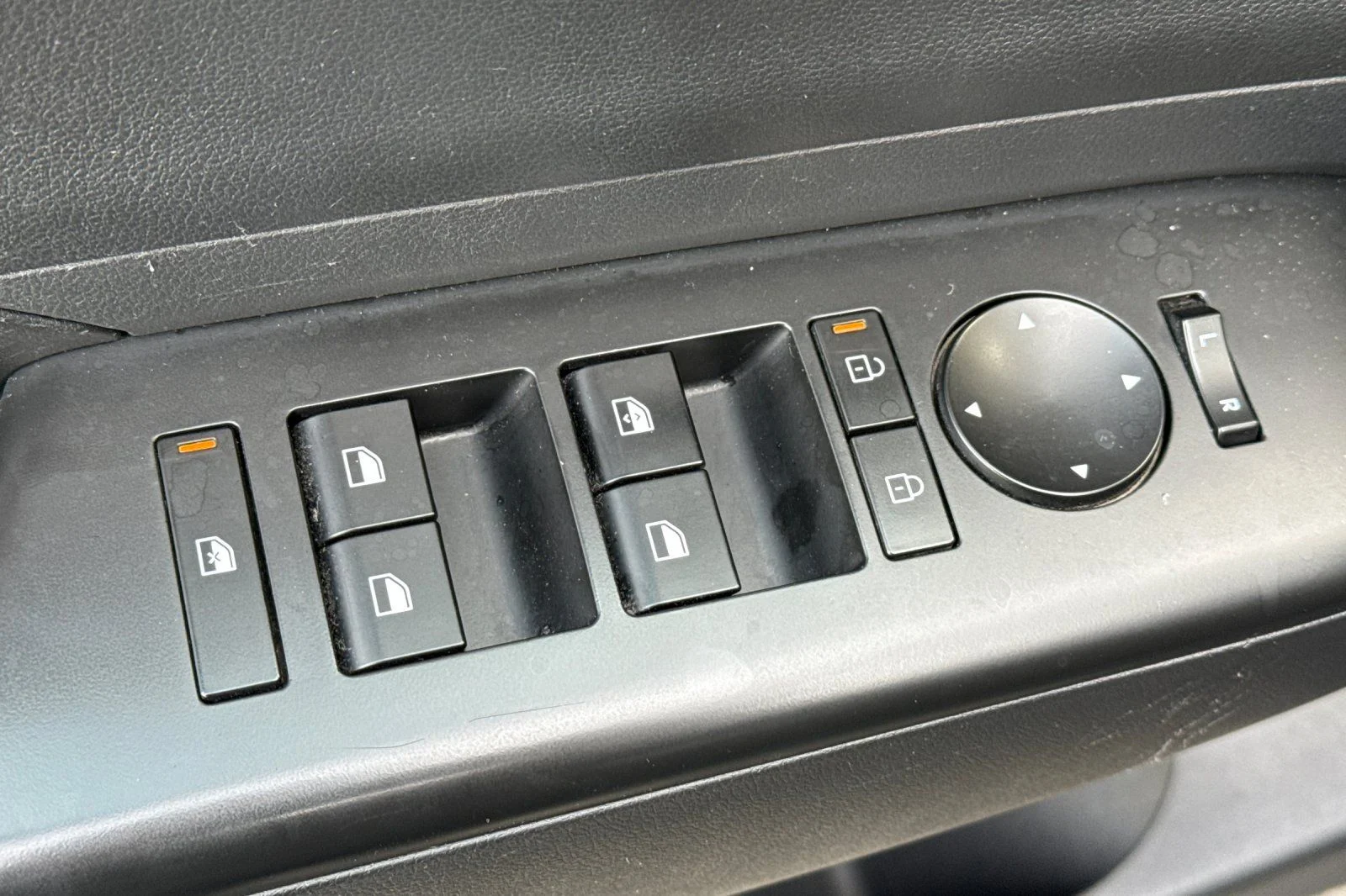 2024 Hyundai Kona SEL - Photo 16