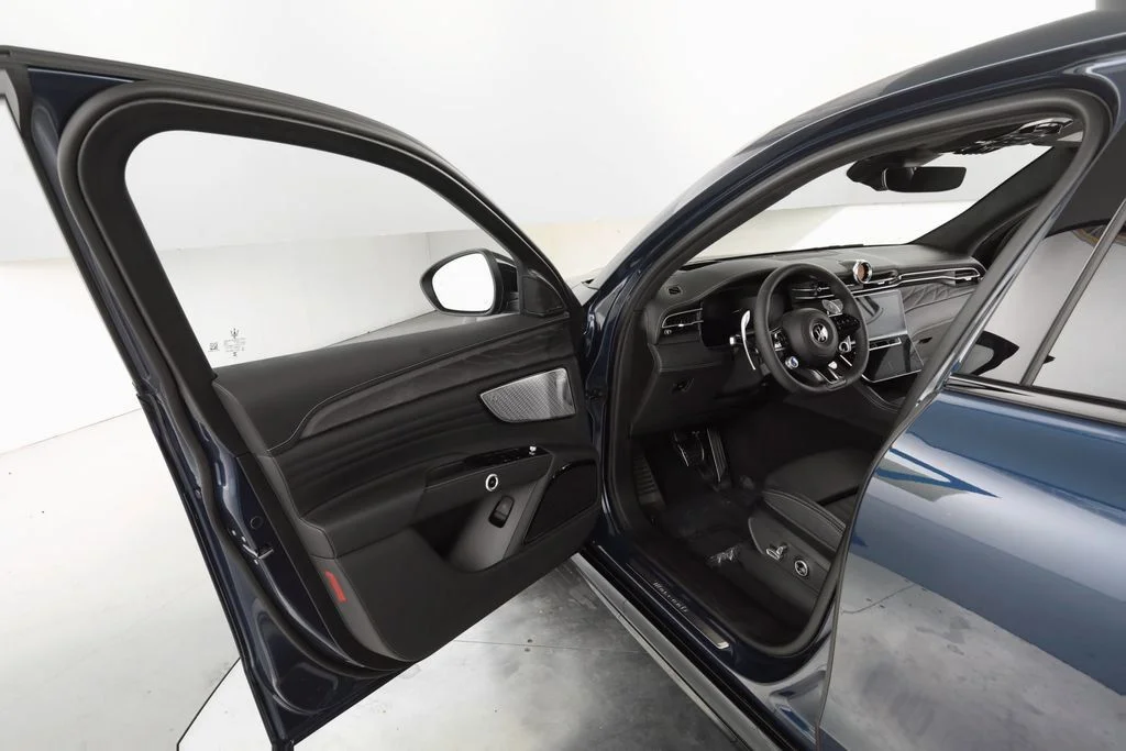 2025 Maserati Grecale MODENA - Photo 23
