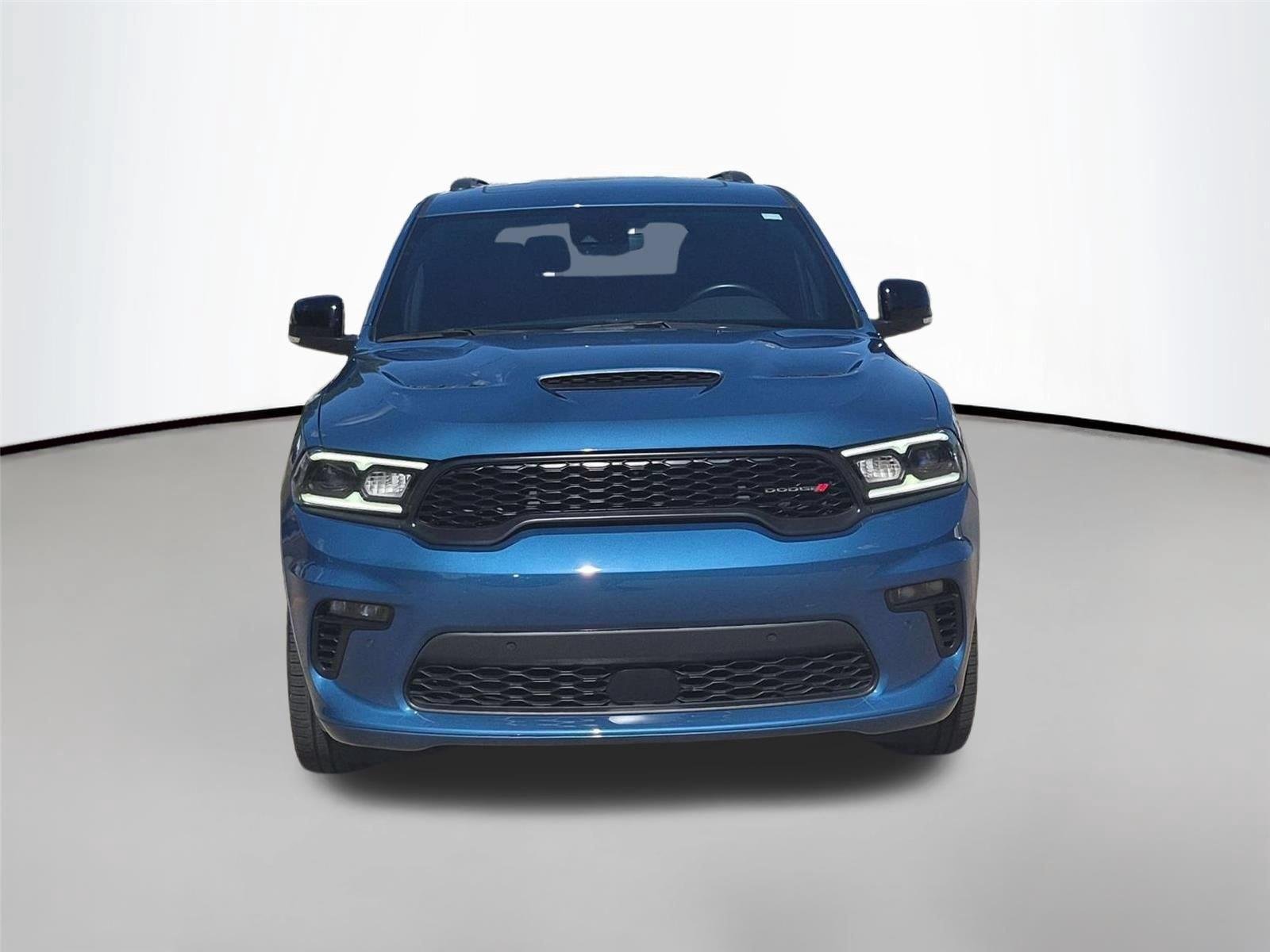 Used 2023 Frostbite Pearlcoat Dodge R/T Plus image 8