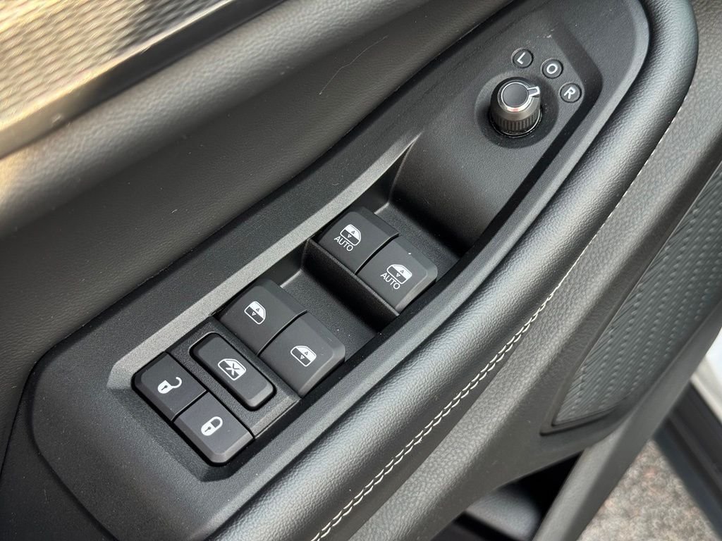 2023 Jeep Grand Cherokee L Altitude - Photo 27