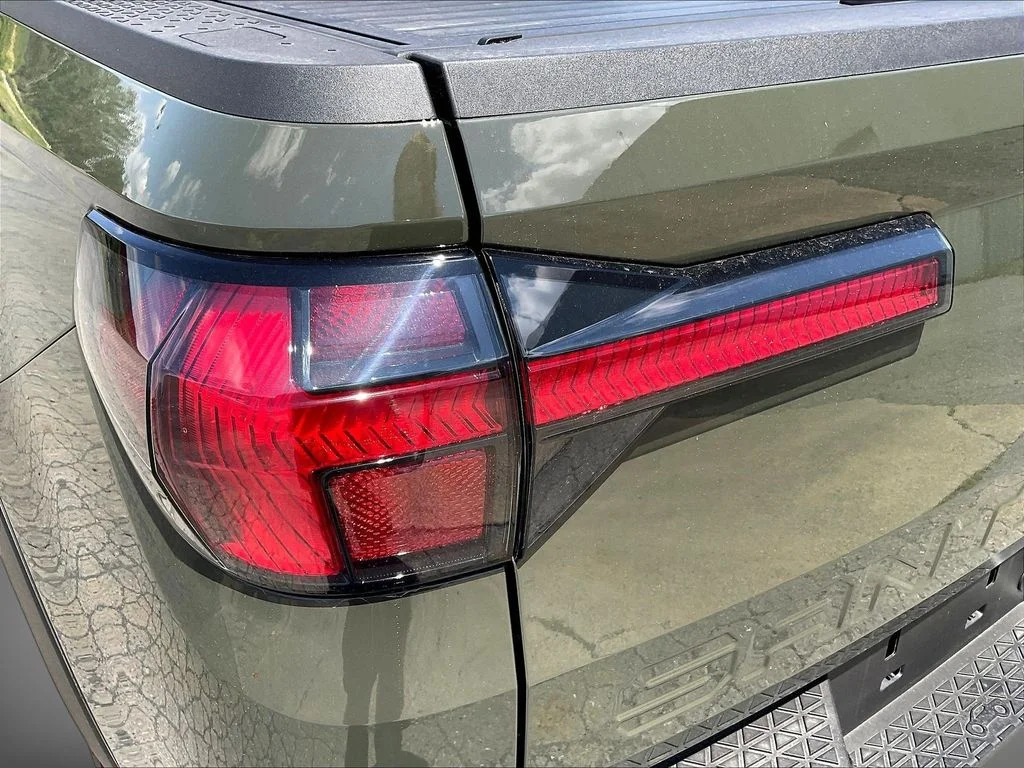 New 2026 Green Hyundai SEL image 29