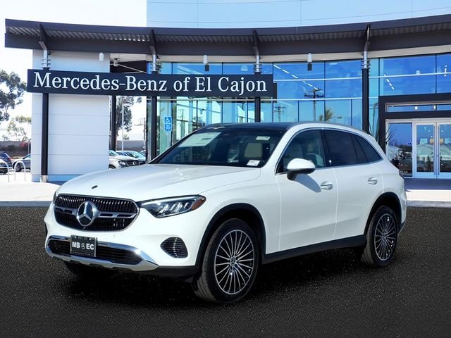 New 2027 White Mercedes-Benz GLC 300 image 1