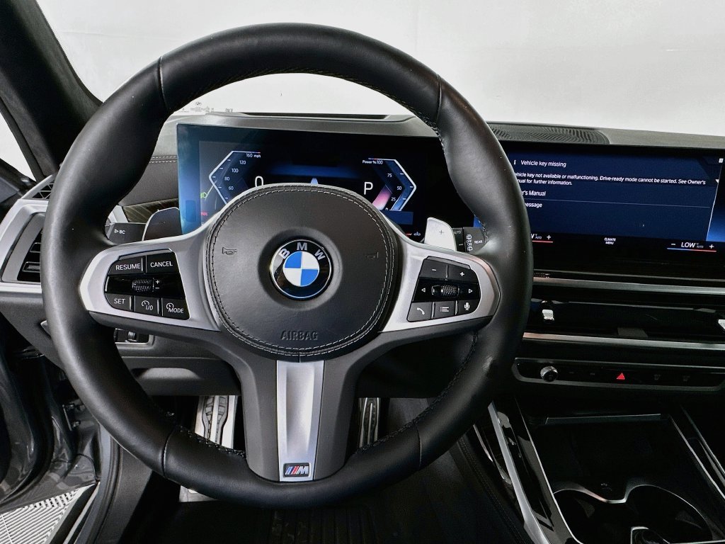 Used 2023 Skyscraper Grey Metallic BMW xDrive40i image 11