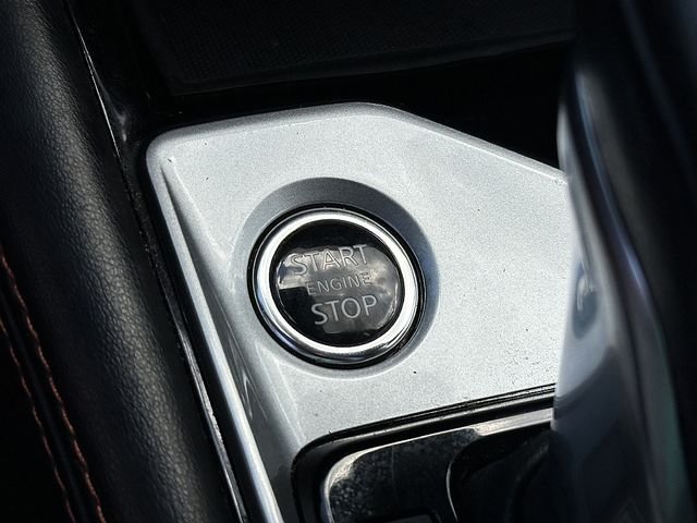 Used 2023 Silver Nissan 2.5 SR image 23