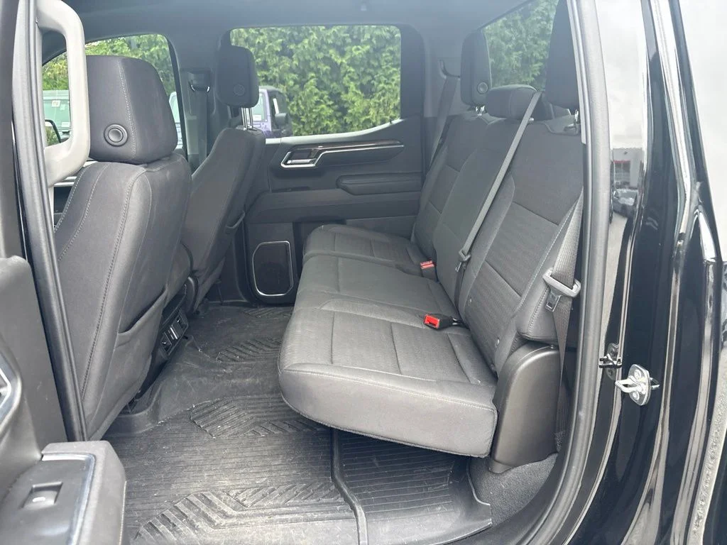 Used 2025 Black Chevrolet RST image 6