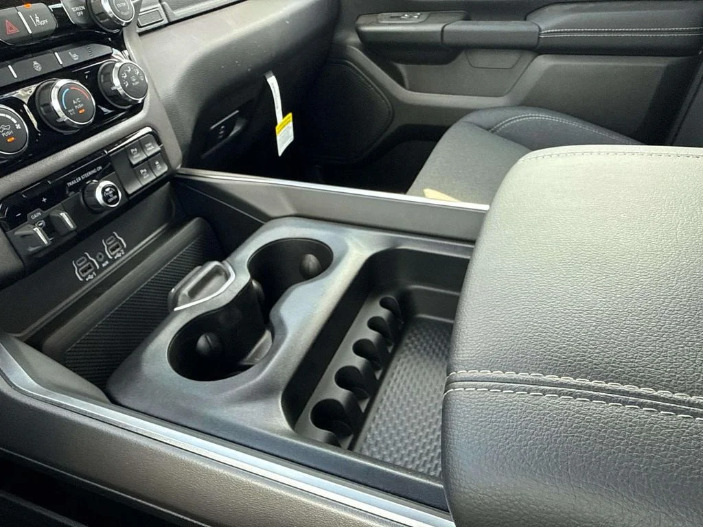 2025 RAM 1500 Big Horn/Lone Star - Photo 24