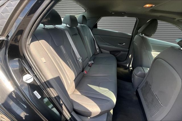 2025 Hyundai Elantra SEL - Photo 27