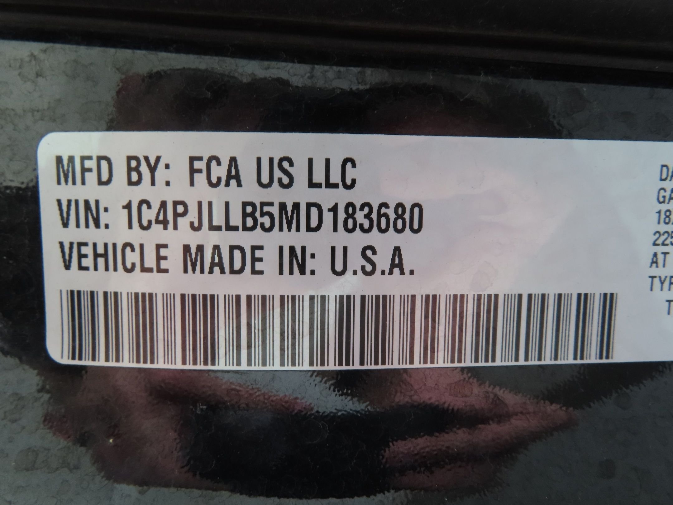 Used 2021 Black Jeep Latitude Plus image 27