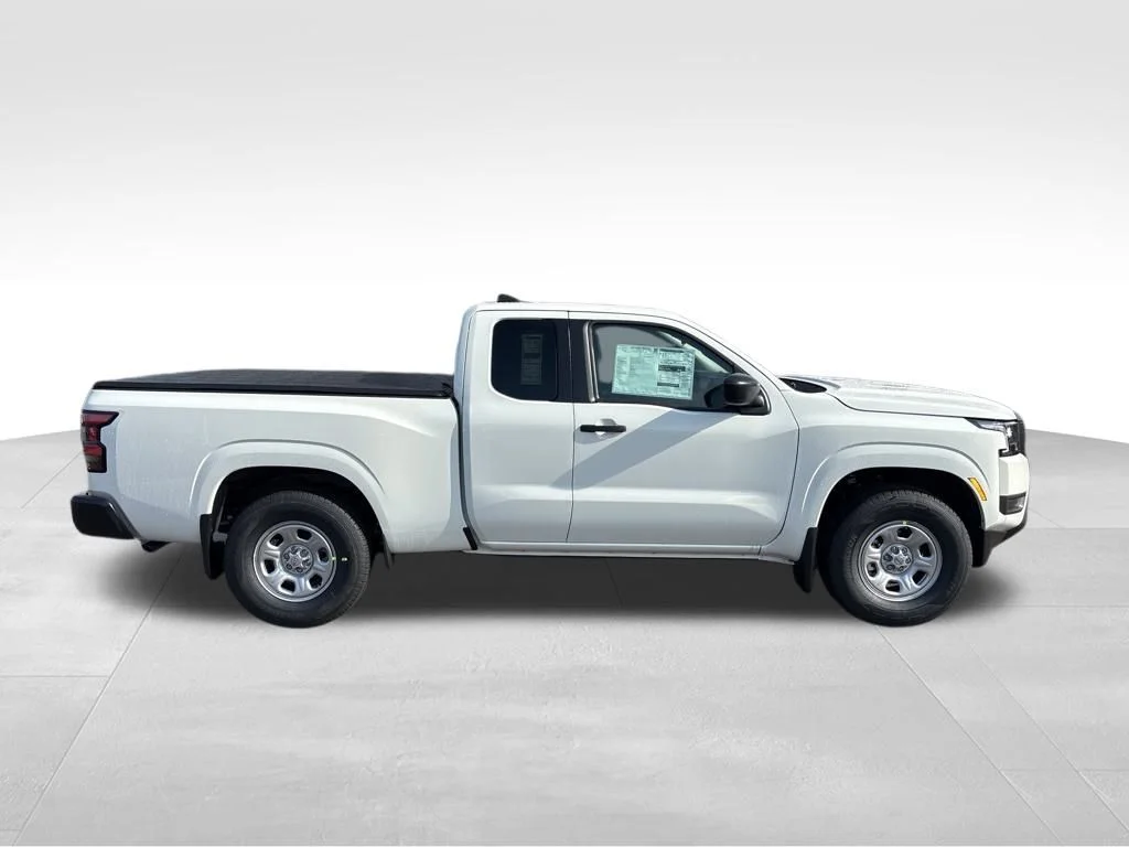 New 2026 Glacier White Nissan King Cab® S image 5