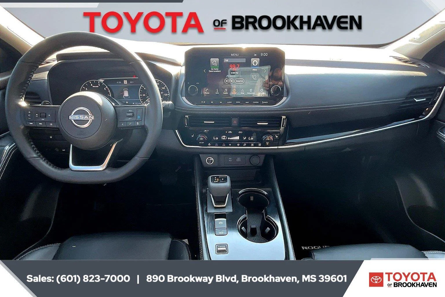 Used 2023 Super Black Nissan SL image 13