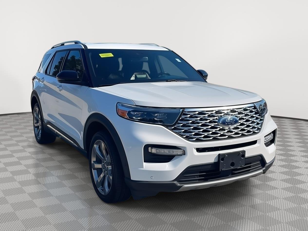 Used 2020 Star White Metallic Tri-Coat Ford Platinum image 3