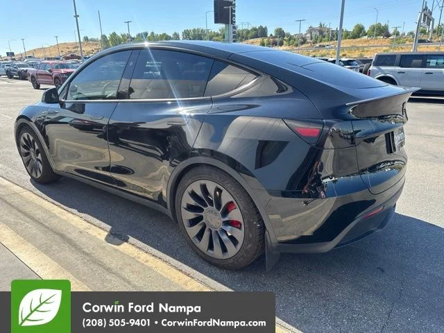 Used 2025 Black Tesla  image 4