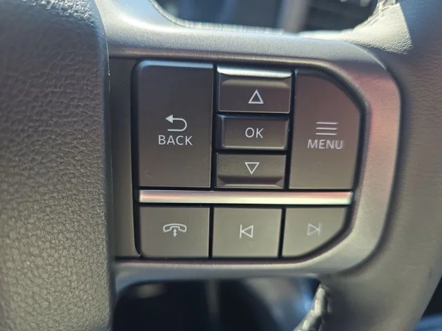 New 2026 Agate Black Metallic Ford XLT image 22