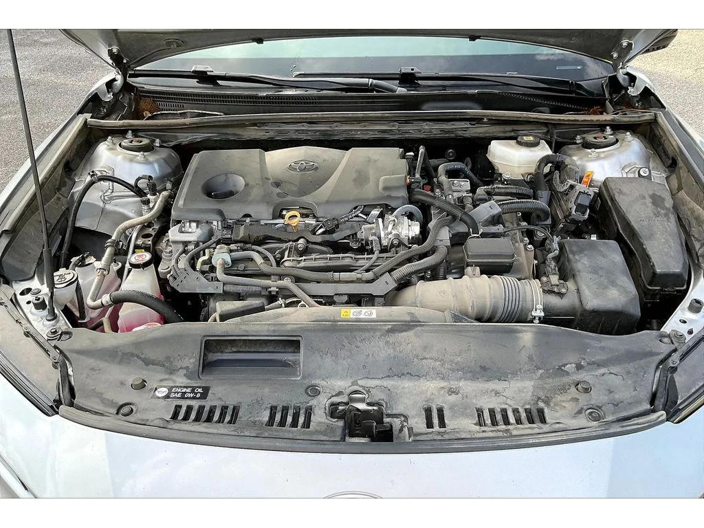 Used 2025 Silver Toyota LE image 8