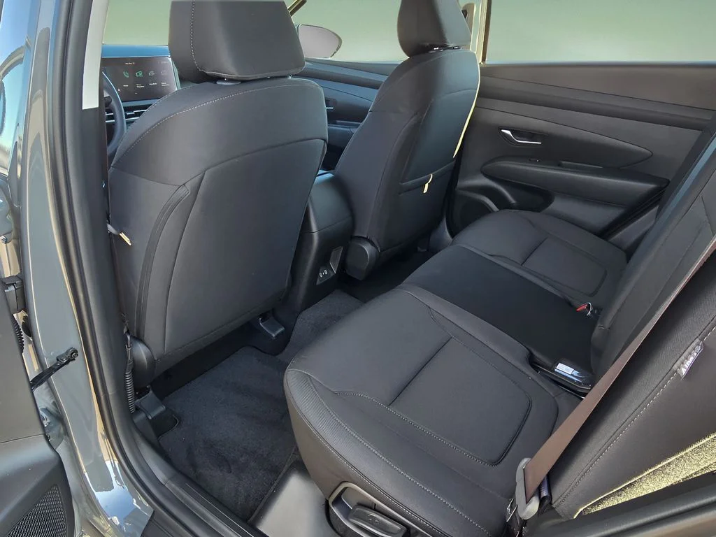 Used 2026 Hampton Gray Hyundai SE image 14