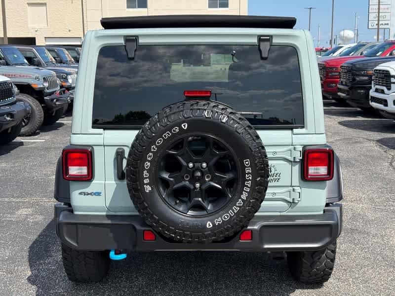 Used 2023 Earl Clearcoat Jeep Willys image 4
