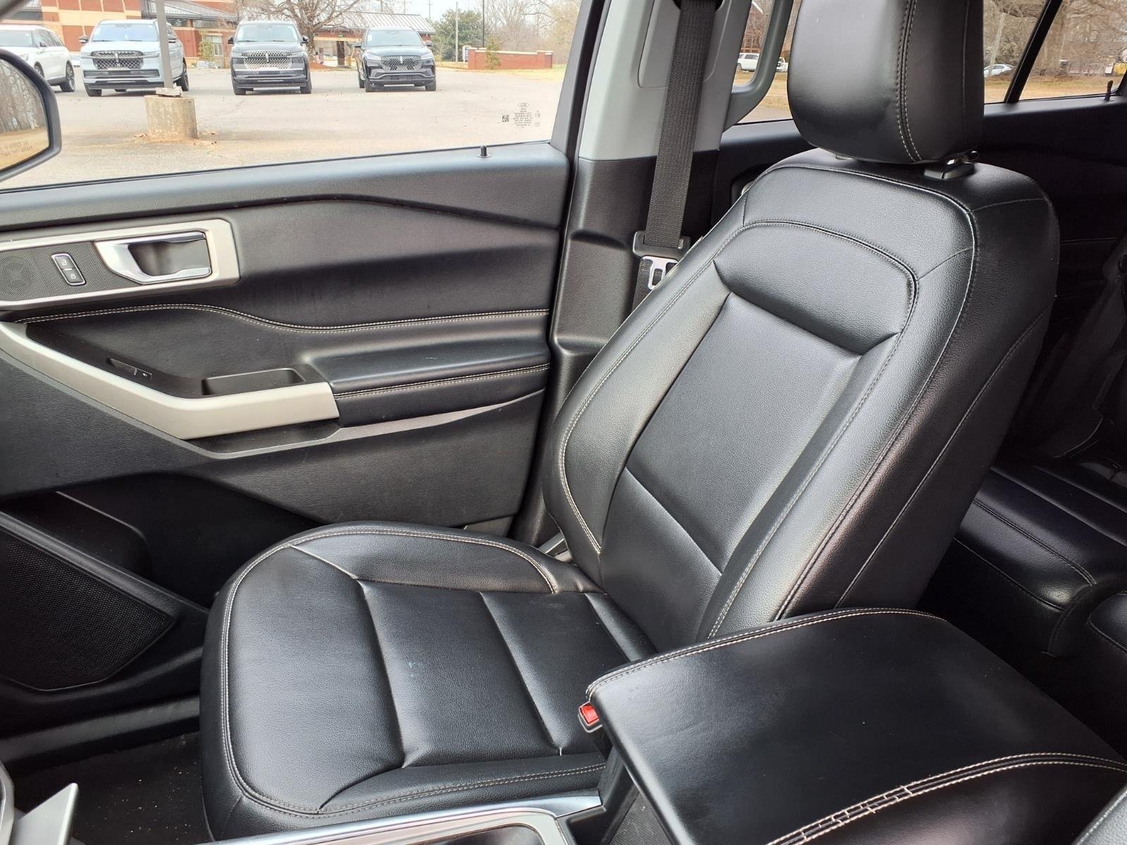 Used 2021 Agate Black Metallic Ford XLT image 20