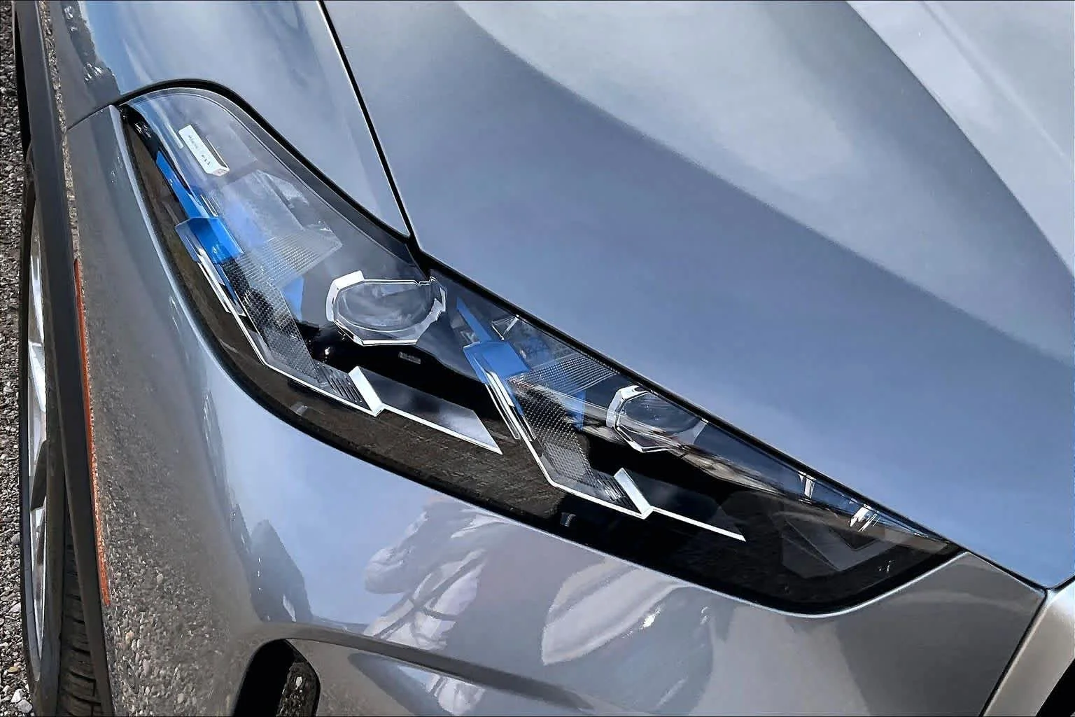 New 2026 Skyscraper Grey Metallic BMW xDrive50e image 13