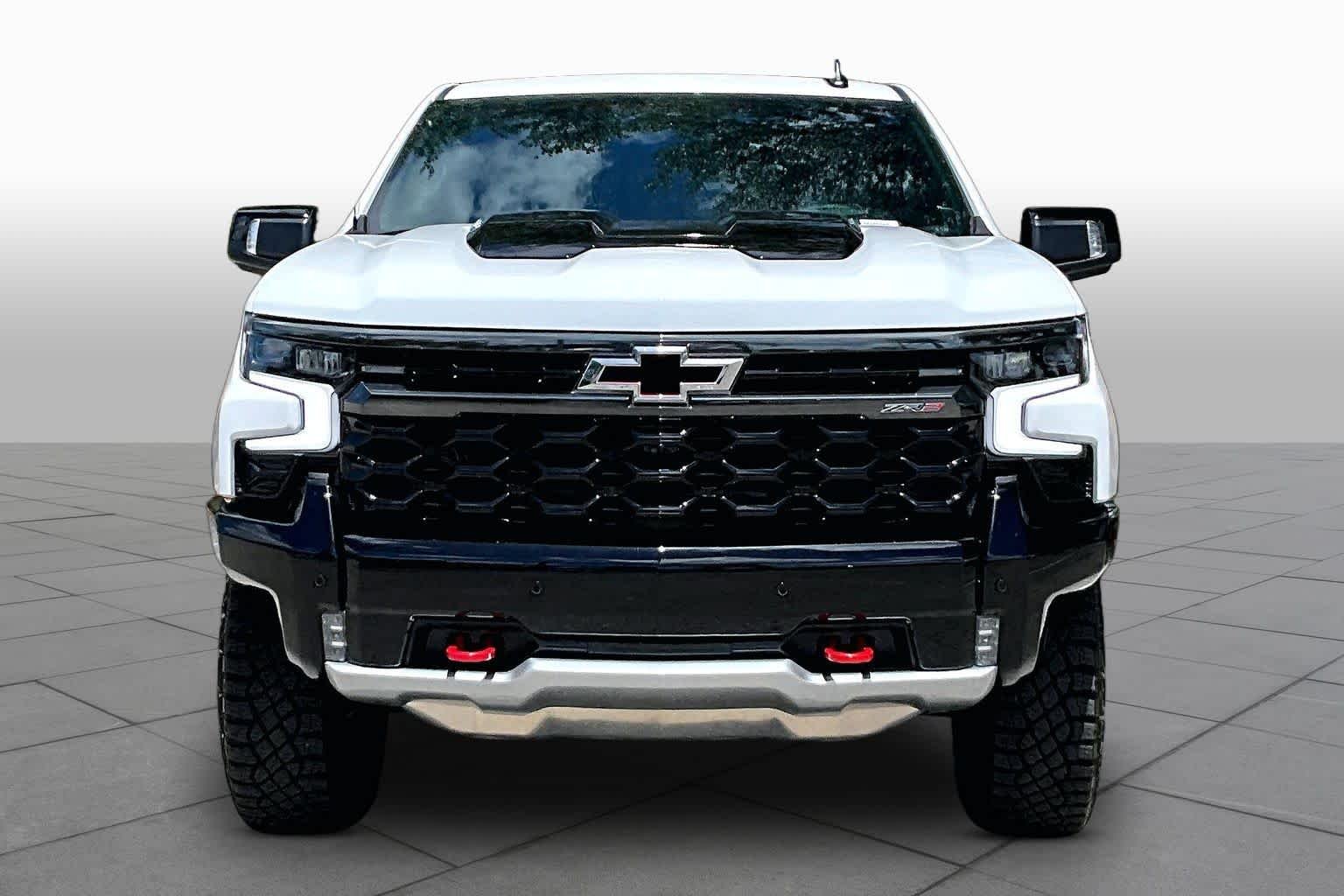 Used 2026 Summit White Chevrolet ZR2 image 4