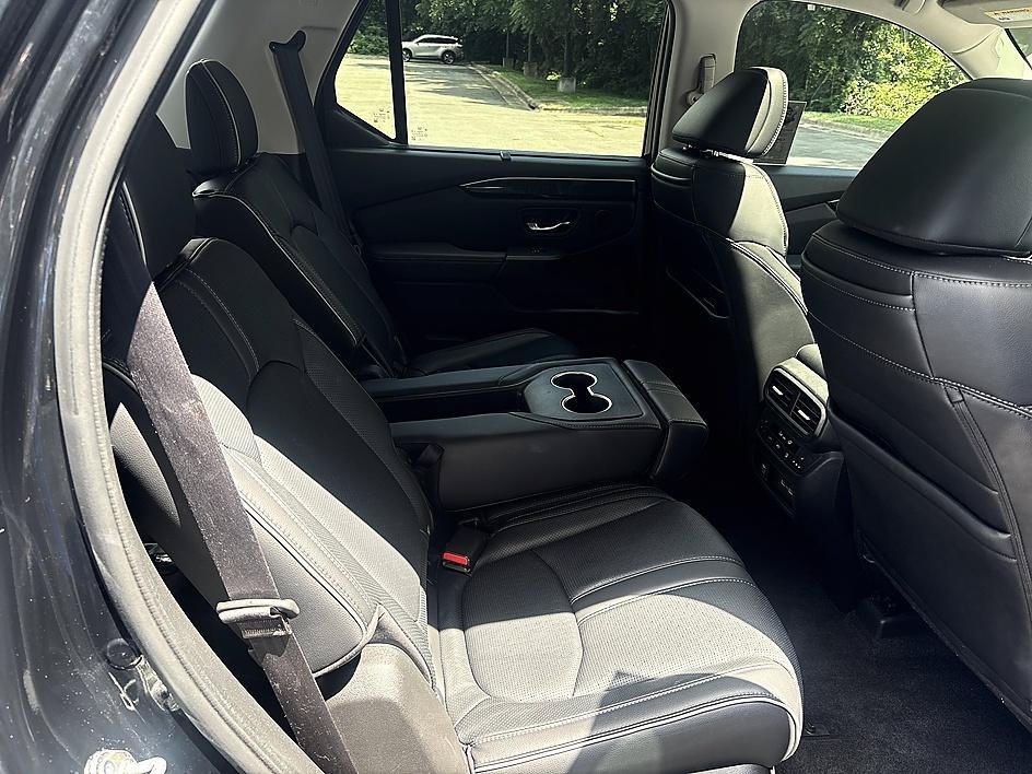 2023 Honda Pilot Elite - Photo 22