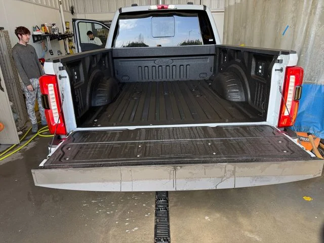New 2026 Avalanche Ford XLT image 23