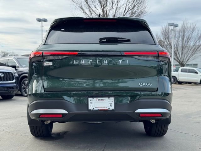 New 2026 DEEP EMERALD INFINITI Luxe FWD image 6