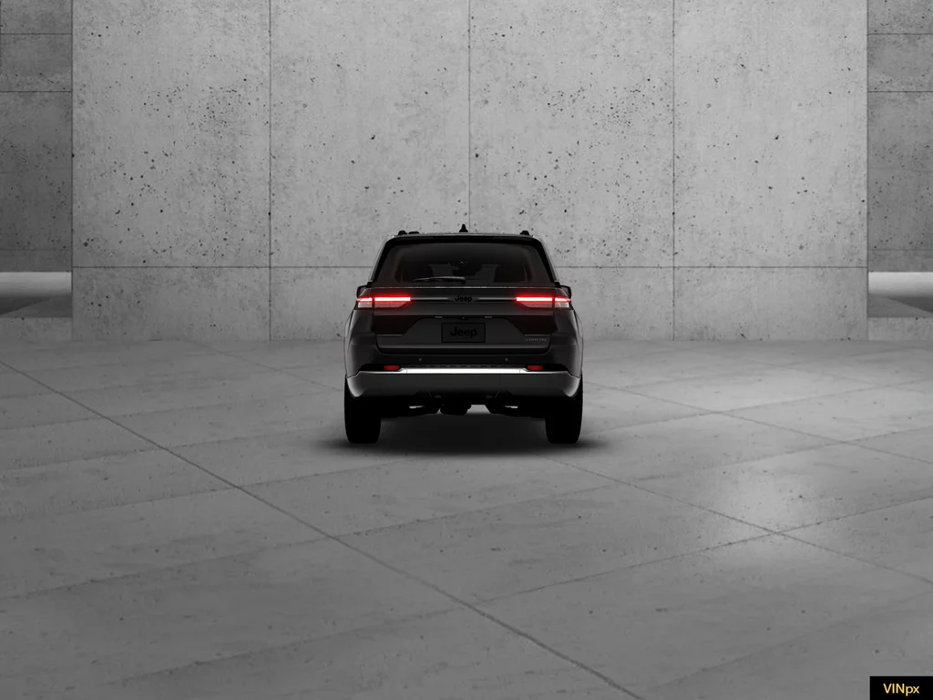 New 2026 Diamond Black Crystal Pearl-Coat Exterior Paint Jeep Laredo image 5