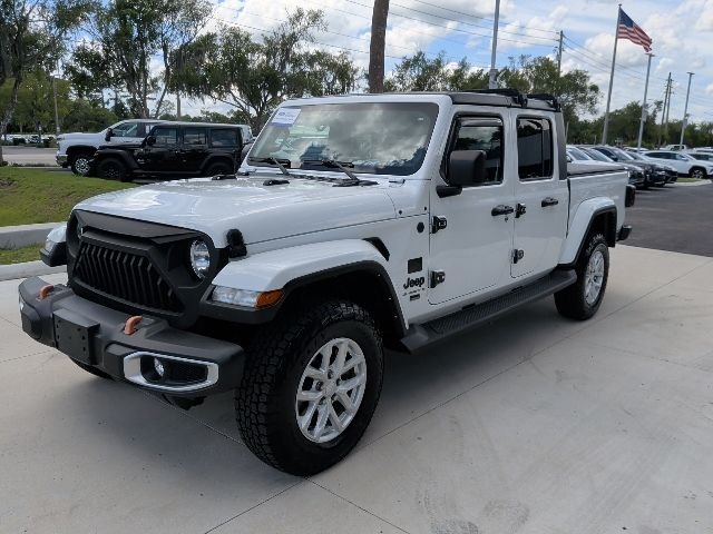 Certified Used 2023 Bright White Clearcoat Jeep Sport S image 8