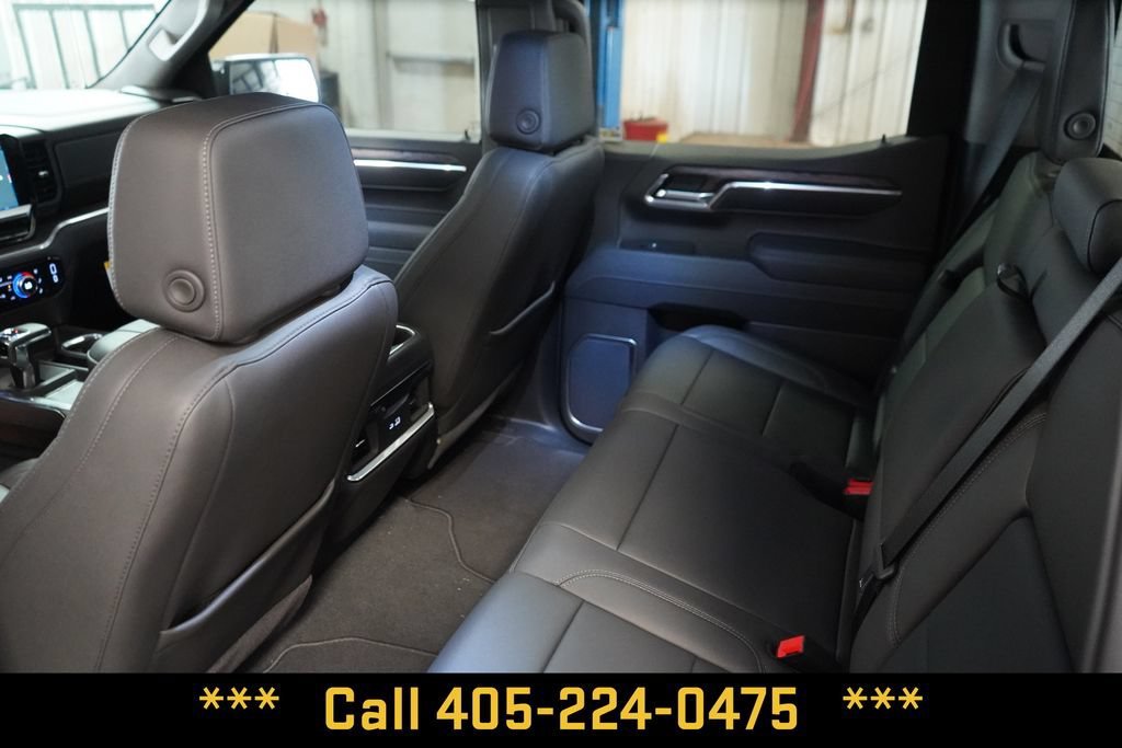 New 2026 Onyx Black GMC SLT image 34