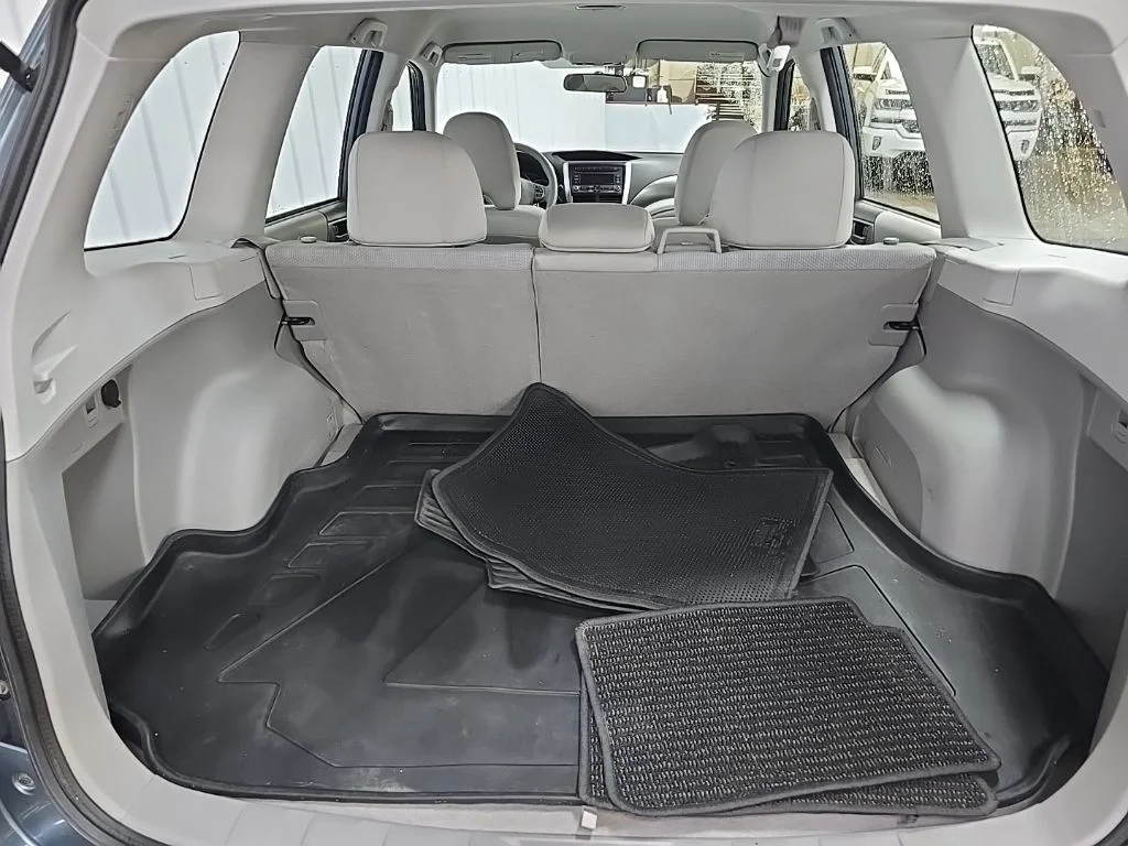 Used 2011 Sage Green Metallic Subaru 2.5X image 11