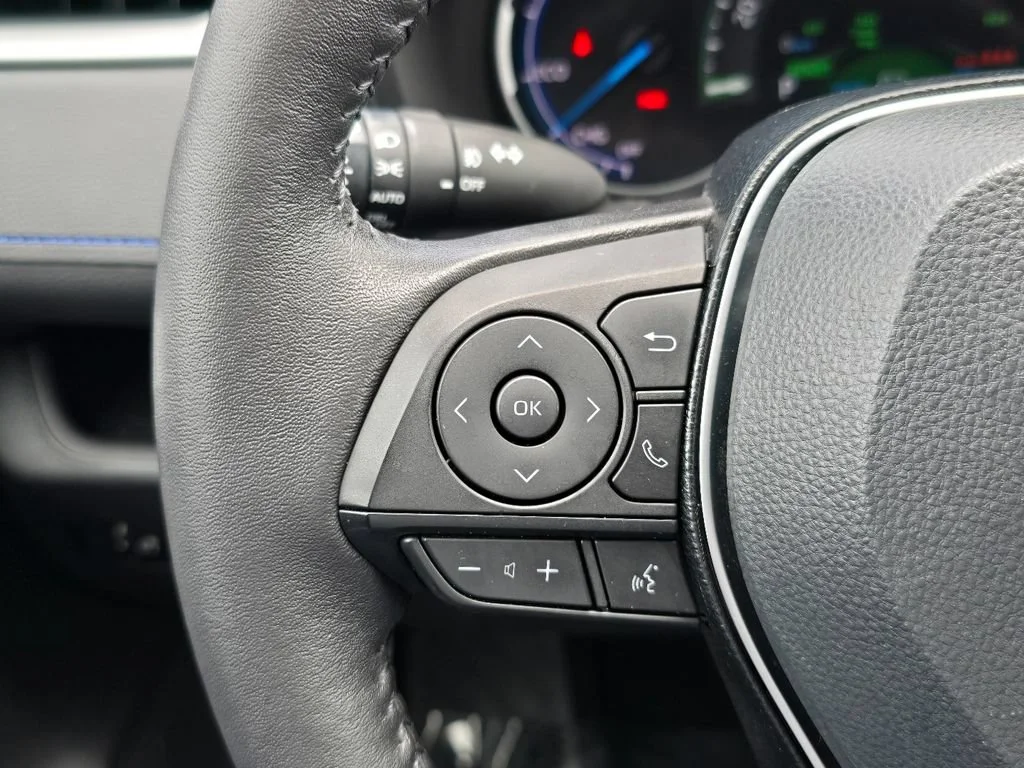 2021 Toyota RAV4 XSE - Photo 21