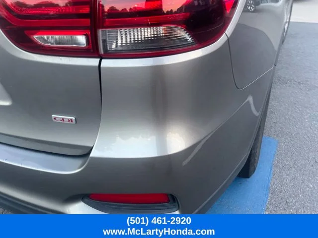 Used 2019 Titanium Silver Kia L image 6