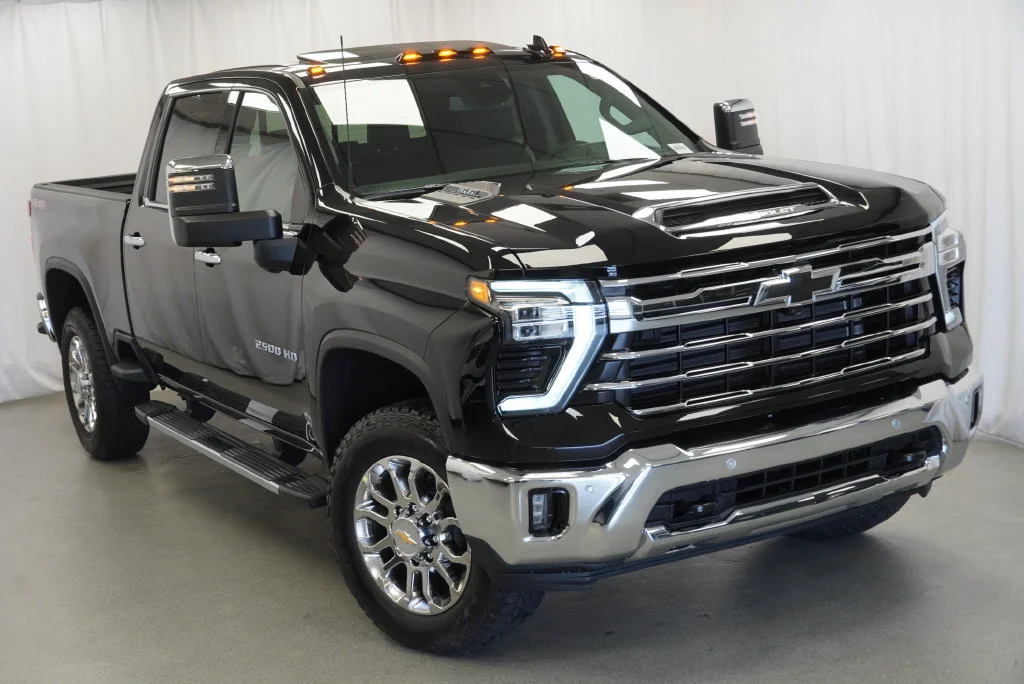 New 2026 Black Chevrolet LTZ image 34