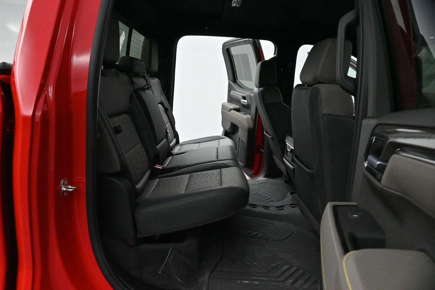 Used 2024 Red Hot Chevrolet ZR2 image 33