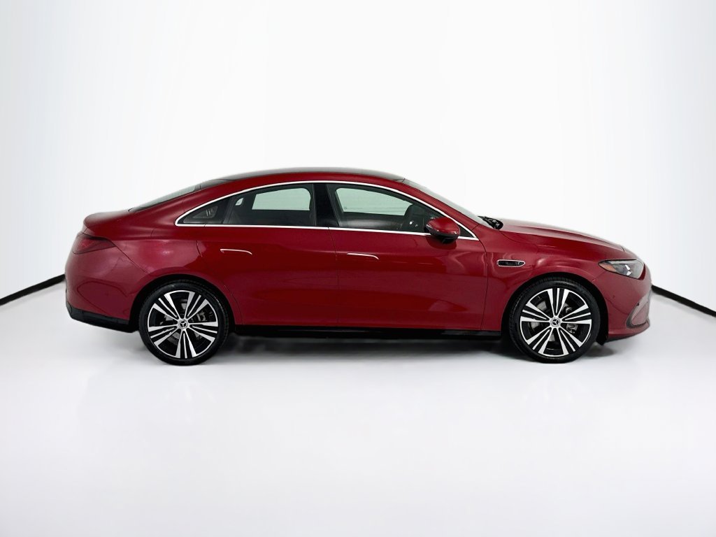 New 2027 MANUFAKTUR Patagonia Red Mercedes-Benz CLA 220 image 4