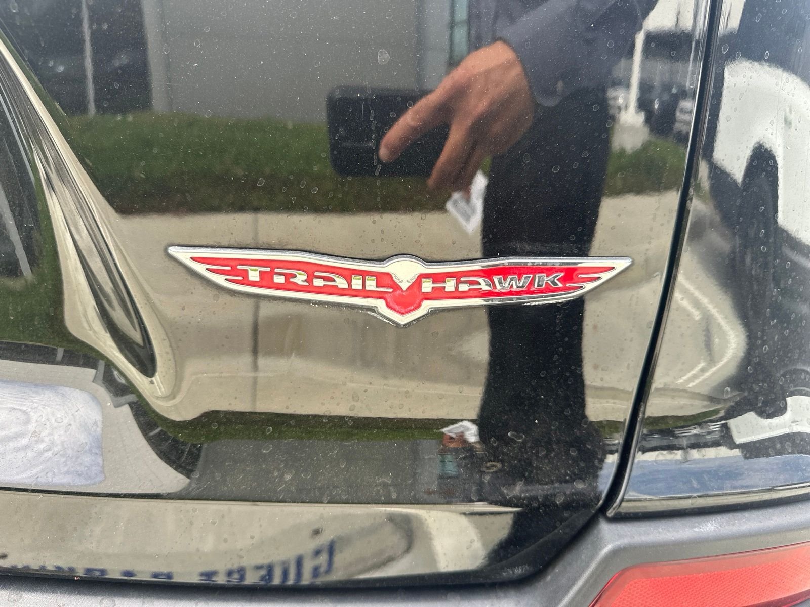 Used 2019 Diamond Black Crystal Pearlcoat Jeep Trailhawk image 7