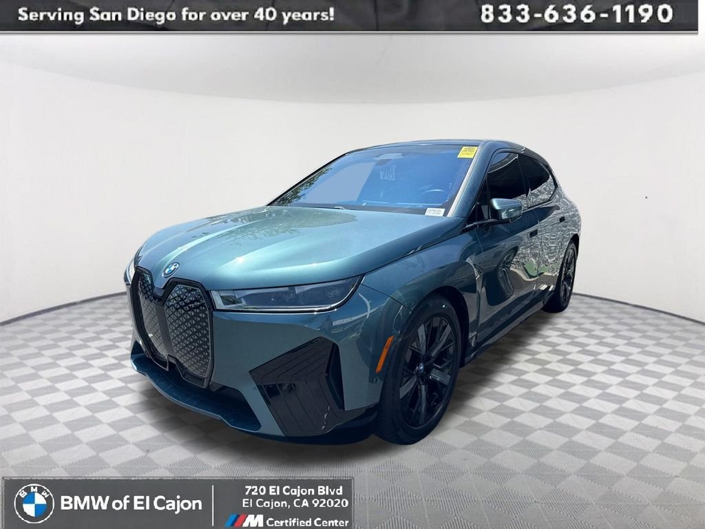 2023 BMW iX xDrive50's photo