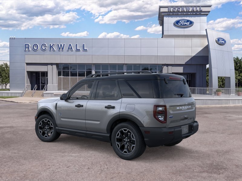 New 2026 Carbonized Gray Metallic Ford Outer Banks® image 4