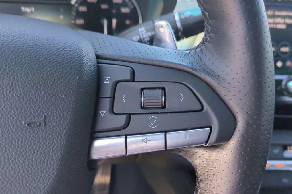 Used 2025 Summit White Cadillac Sport image 27
