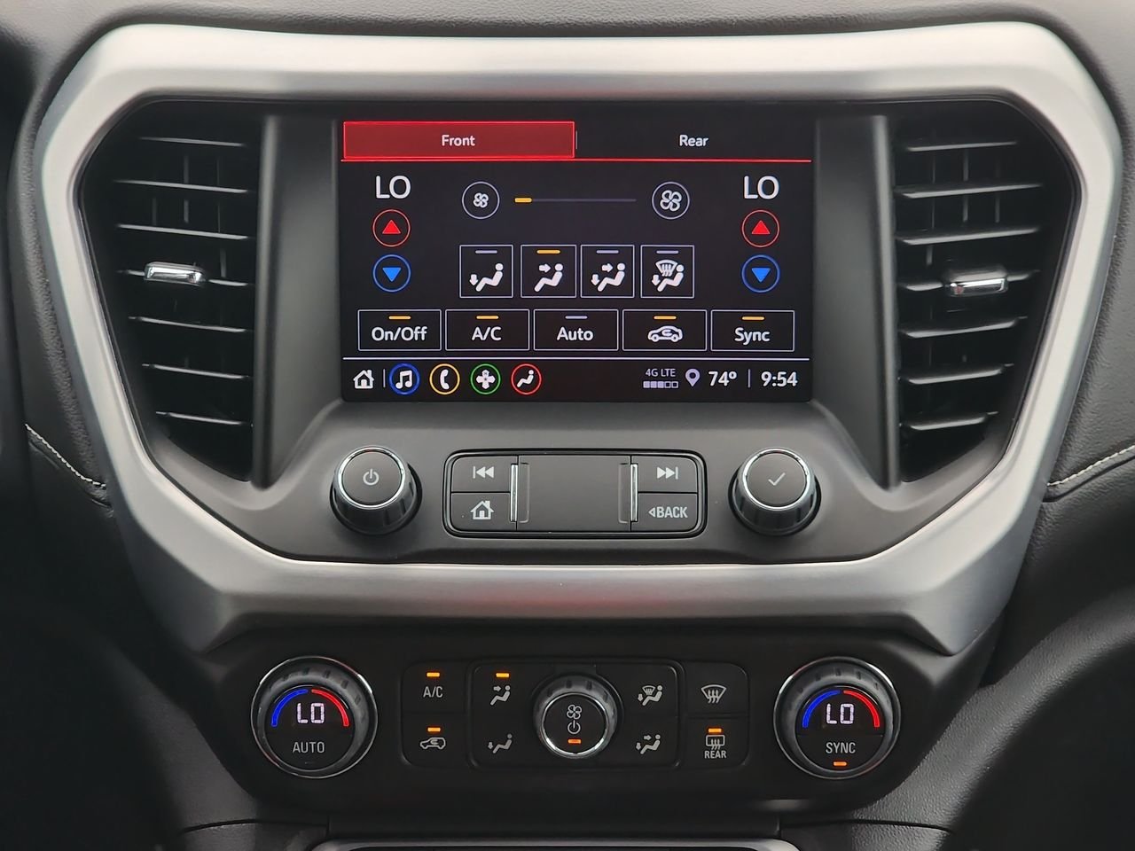 Used 2023 Ebony Twilight Metallic GMC SLE image 17