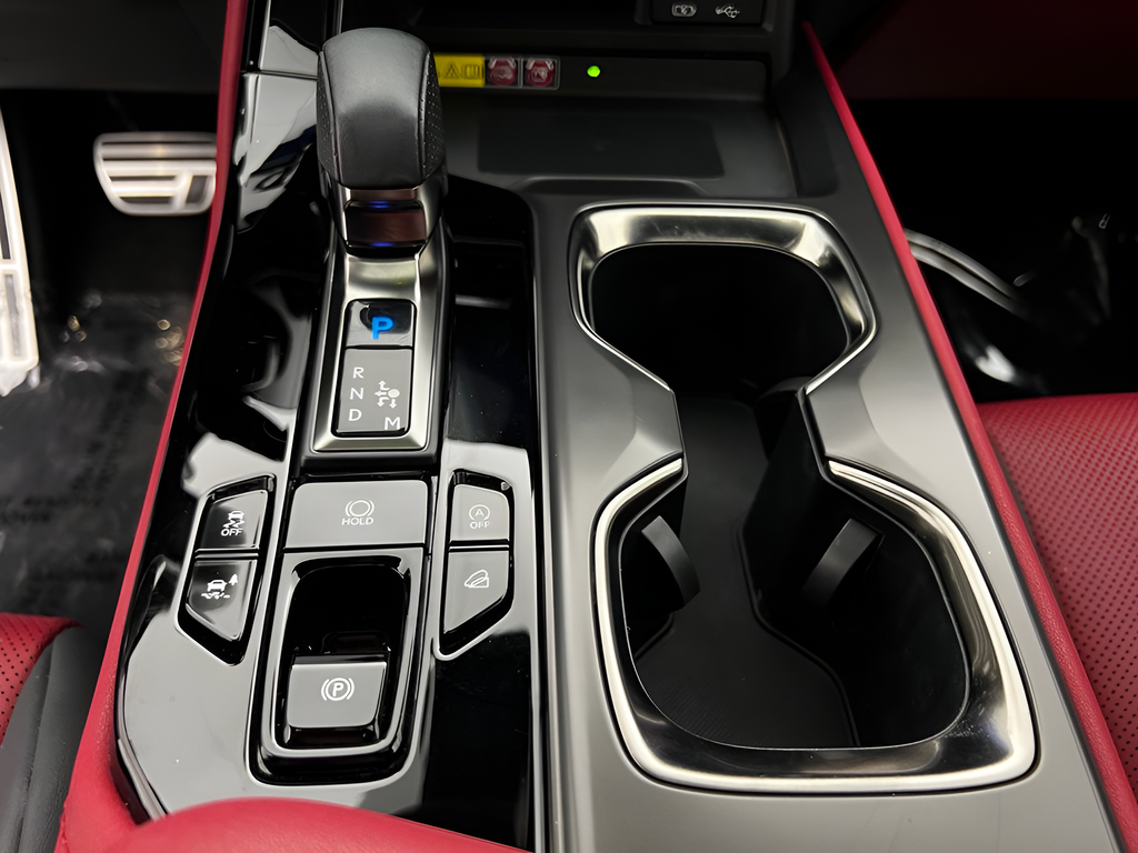 Used 2024 Ultra White Lexus 350 F SPORT Handling image 16