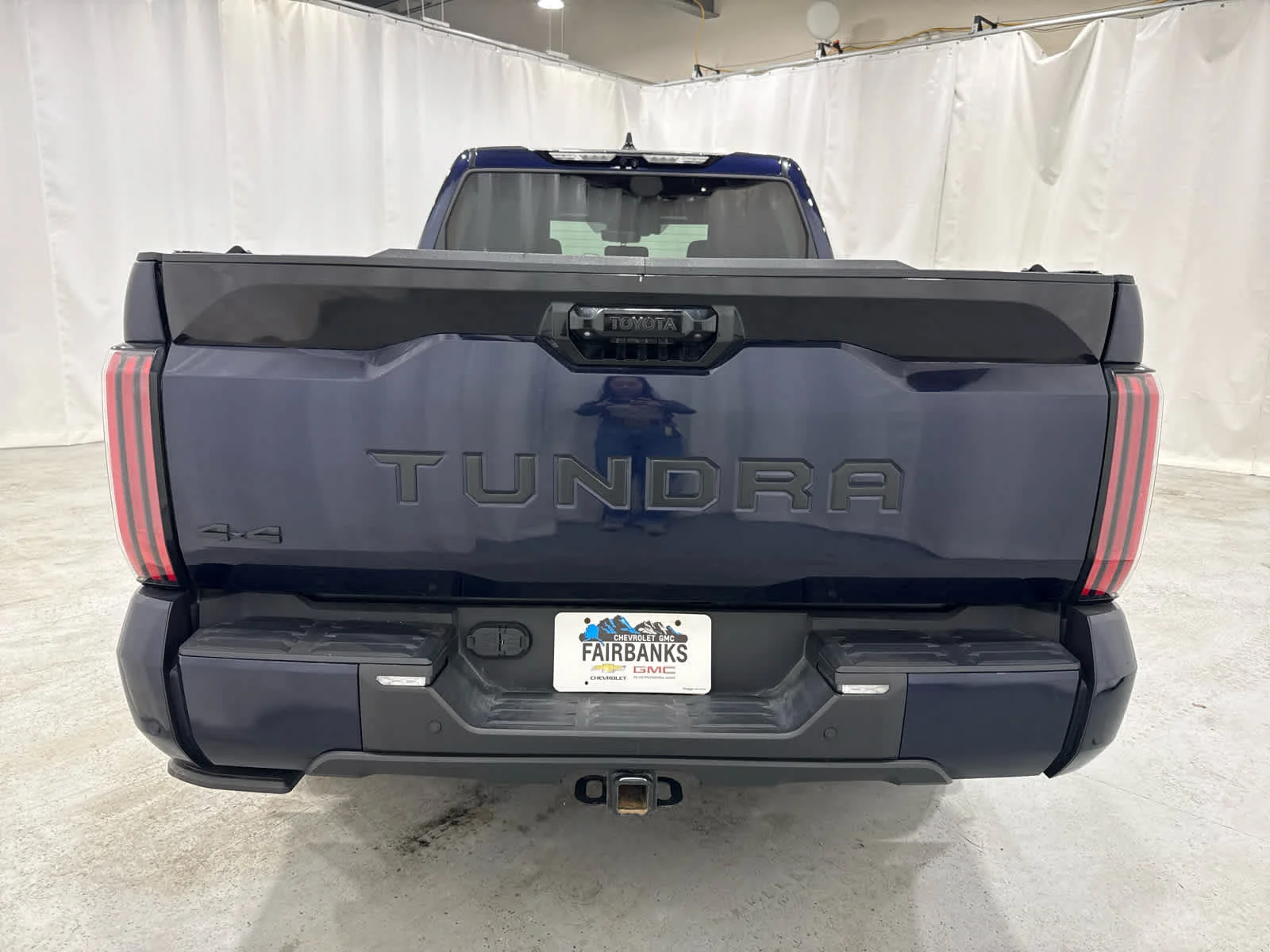 Used 2023 Blue Toyota Platinum image 4