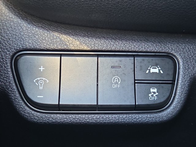 Certified Used 2022 Gray Kia EX image 12